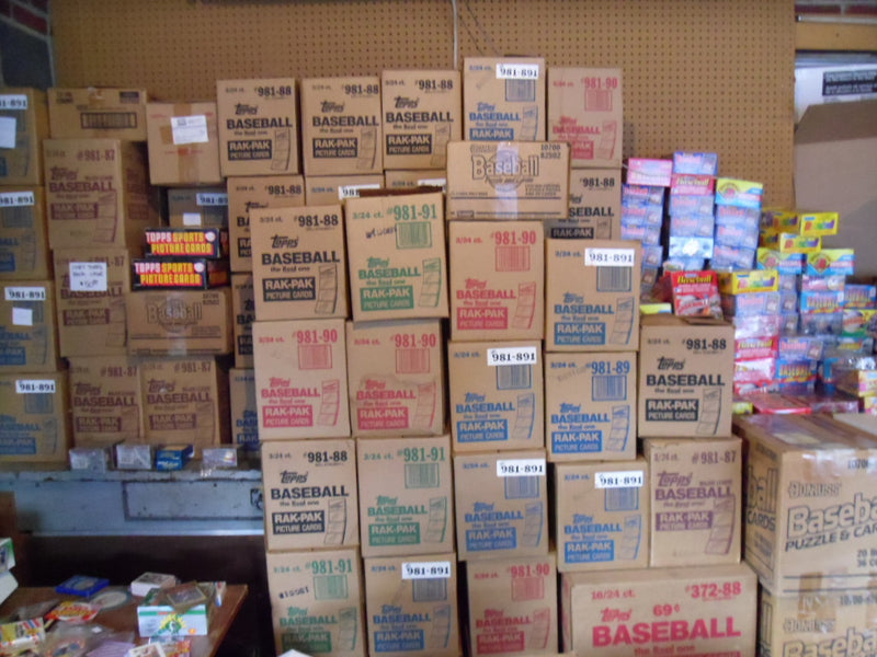 250 Cards In 32-38 Year Old Baseball Packs From Sealed Cases! FREE Mantle Card!-2